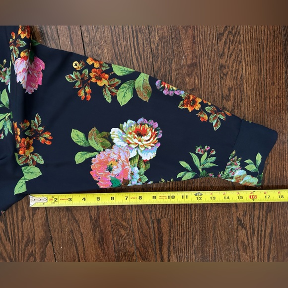Ellen Tracy Floral Tunic - Picture 14 of 15